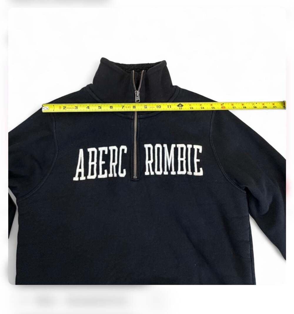 Vintage Abercrombie & Fitch Women's Sherpa-Lined Logo Half-Zip Sweatshirt - Picture 3 of 9